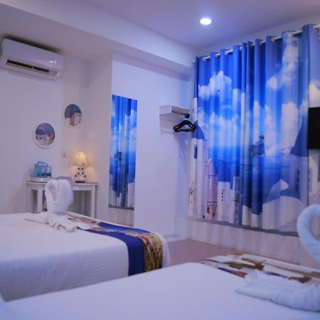Santorini Hotel Melaka Екстер'єр фото